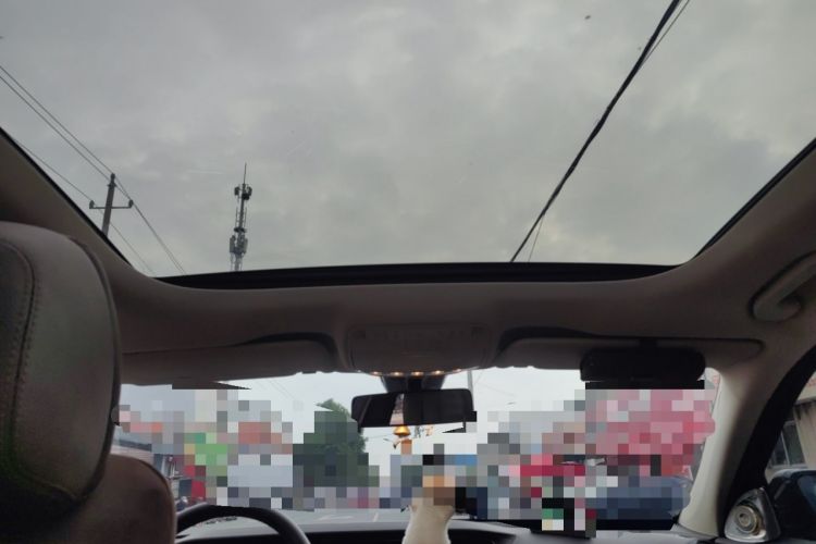 Used Mercedes-Benz E-Class 2021 E 300 L Luxury Model Headliner