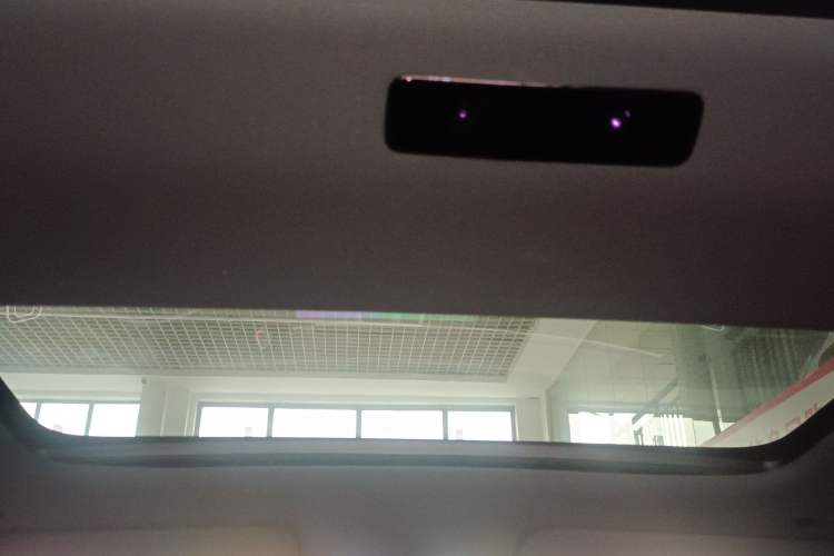 Used Li Auto L8 2023 Air model Headliner