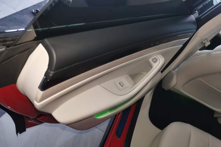 Used Hima Luxeed S7 2025 785 km Ultra