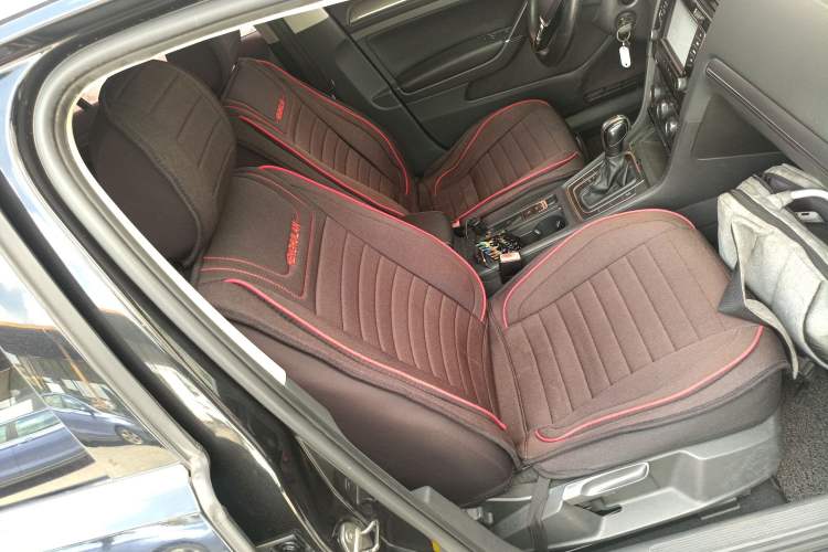 Used Volkswagen Golf 2014 1.4TSI Automatic Comfort Model
