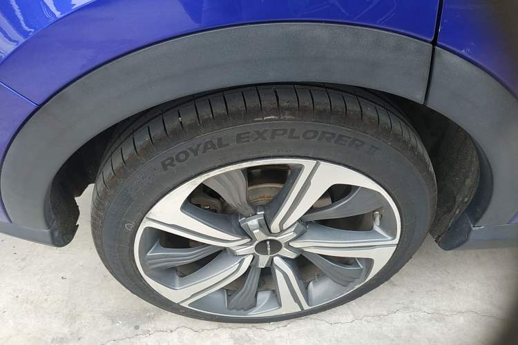 Used Roewe MARVEL X 2018 Rear-Drive Model Right Rear Wheel Hub
