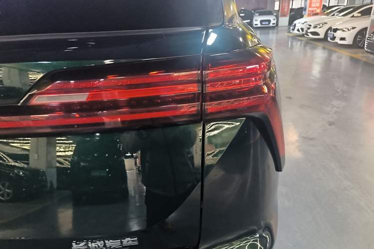 Used Wey Lanshan 2023 Four-Wheel Drive Ultra-Long Range Version
