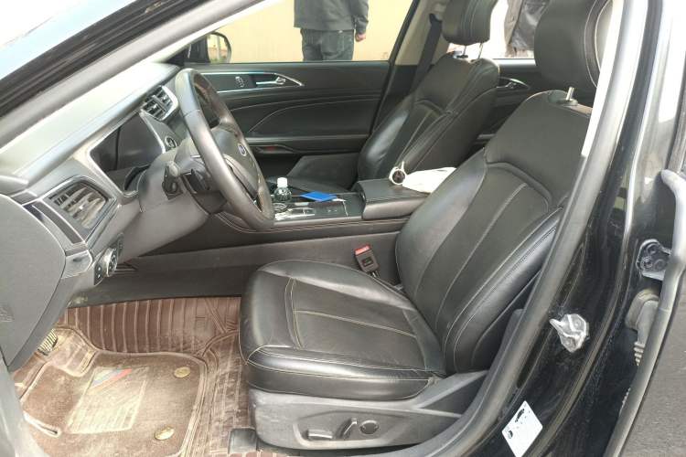 Used Ford Taurus 2017 EcoBoost 180 Luxury Model