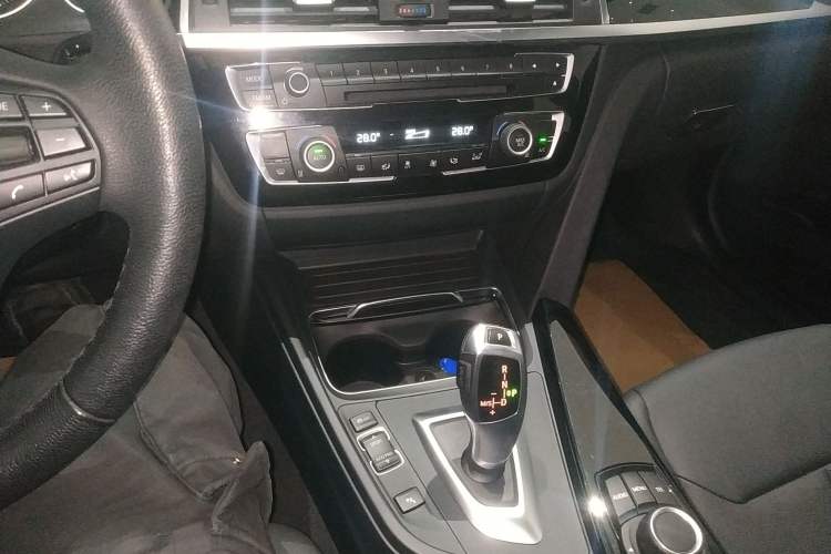 Used BMW 3 Series 2017 320Li Fashion Model