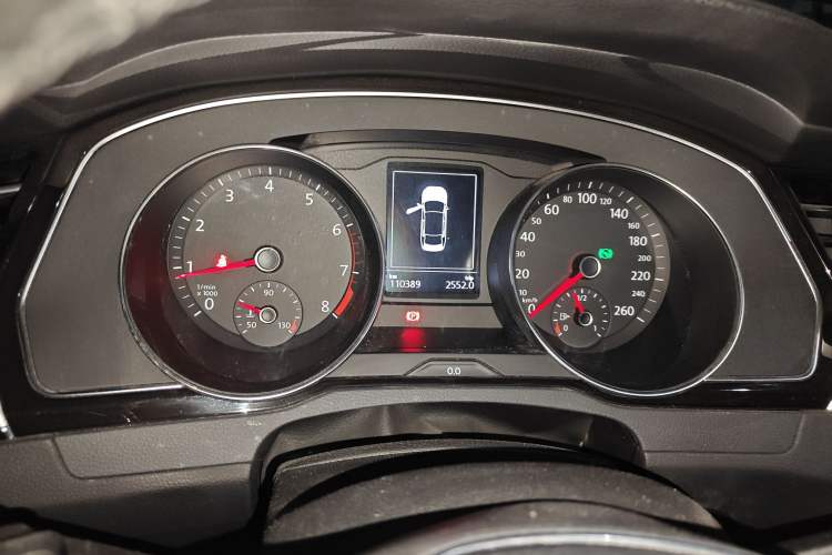 Used Volkswagen Magotan 2018 330TSI DSG Advanced Model Instrument Cluster