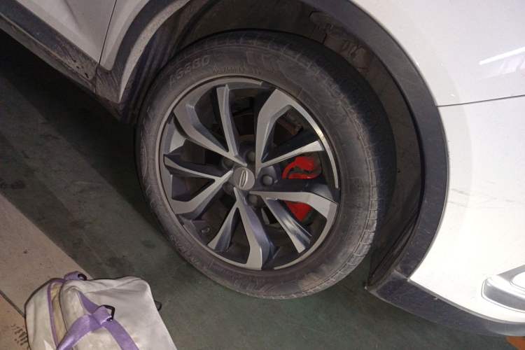 Used Geely Auto Emgrand GS 2019 1.4T CVT Active Right Front Wheel Hub