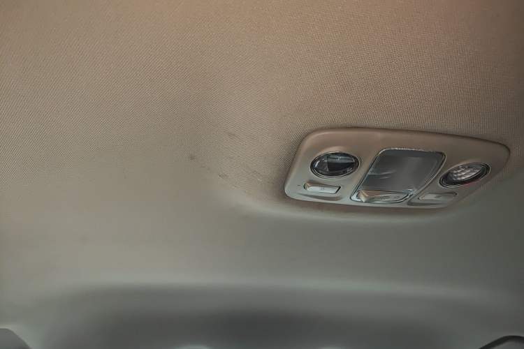 Used Citroen C4 Sega 2018 1.6L Manual Comfort Model
