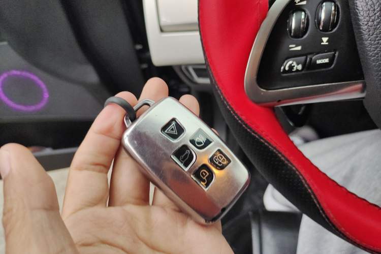 Used Jaguar XF 2015 XF 2.0T Luxury Edition
