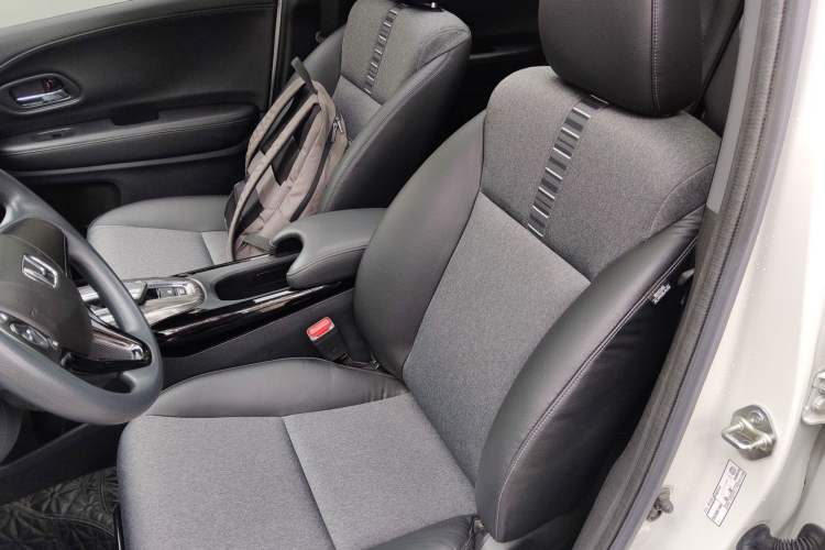 Used Honda XR-V 2021 220TURBO CVT Luxury Edition Left Front Seat