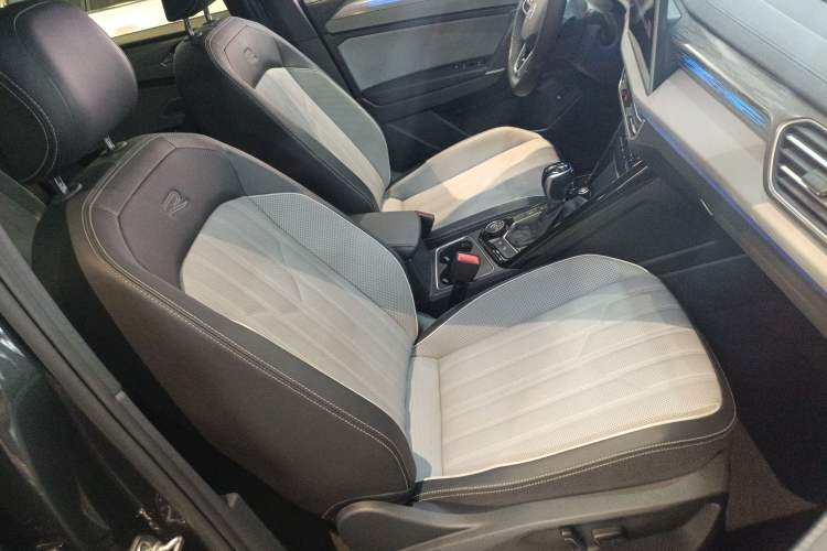 Used Volkswagen Tayron 2023 Revised Version 380TSI All-Wheel Drive R-Line Pro Smart Edition