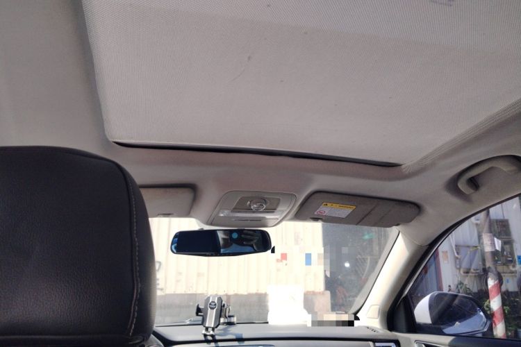 Used Roewe RX5 2016 20T Two-Wheel Drive Automatic Flagship Edition