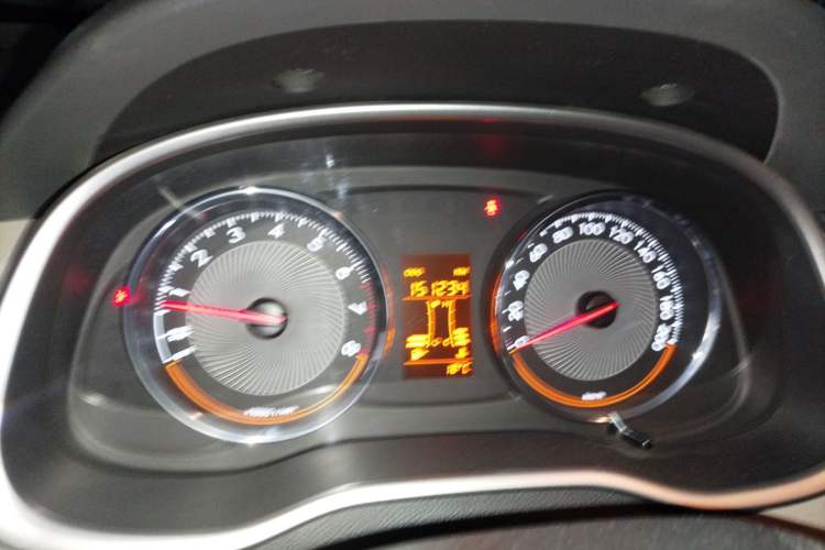 Used Chevrolet Sail 2015 Sail 3 1.5L Manual with Ideal Sunroof Edition