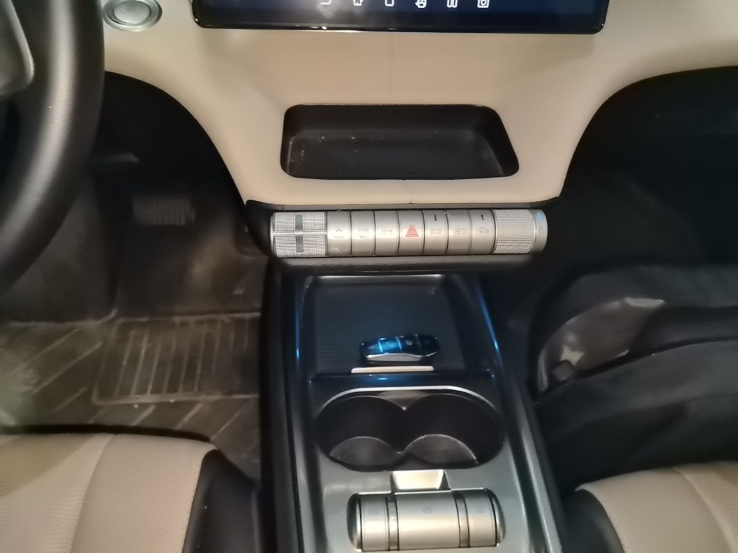 BYD Dolphin 2023 420 km Fashion Edition — снимка 18