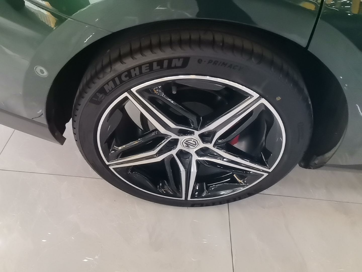 MG 7 2025 2.0T Trophy+ Super Intelligent Driving Edition — снимка 11