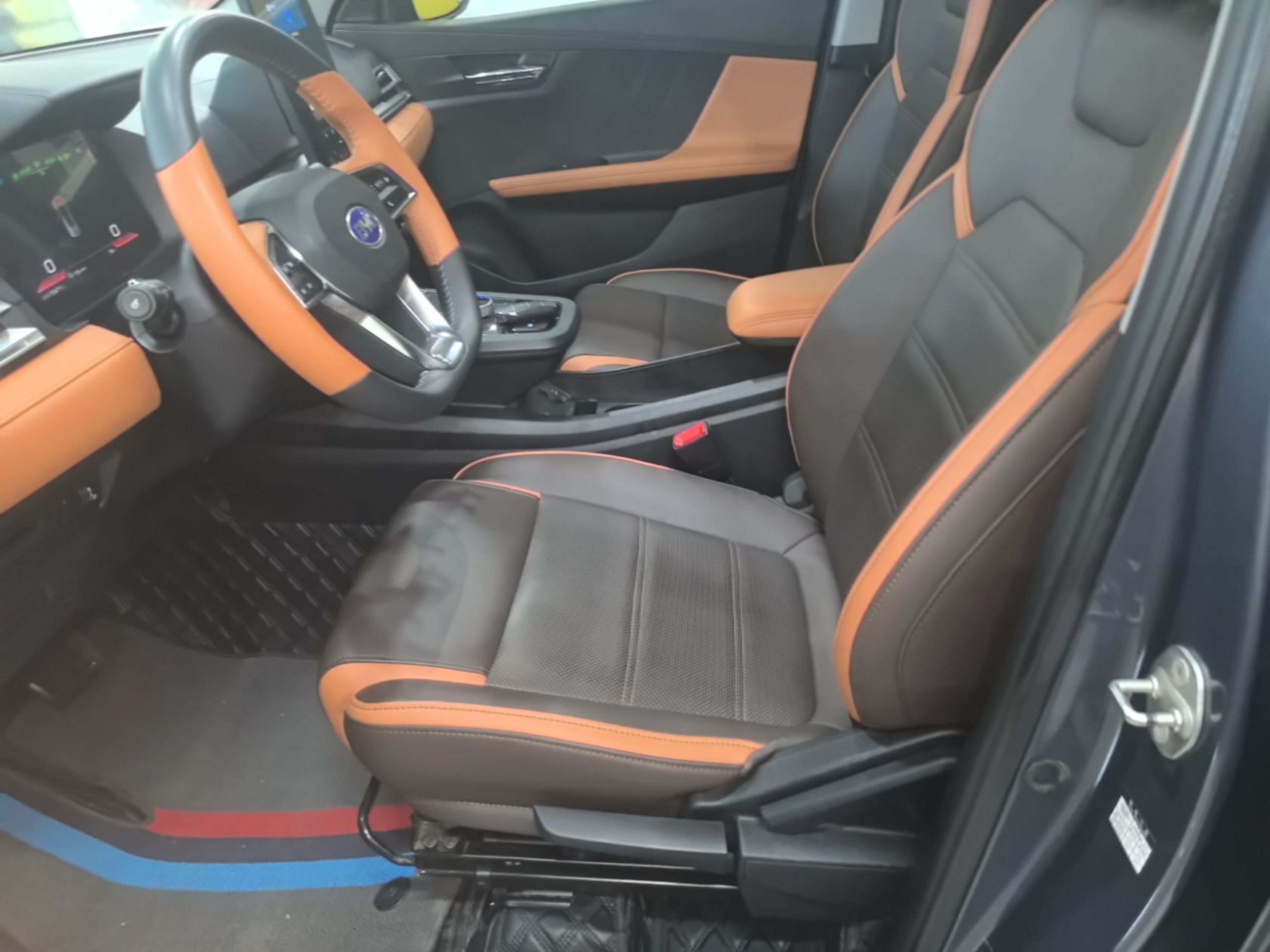 Interior delantero