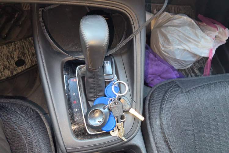 Used Honda XR-V 2023 1.5L CVT Heatwave Edition Gear Lever