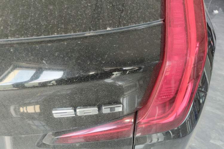 Used Cadillac XT4 2020 28T Two-Wheel-Drive Leading Version
