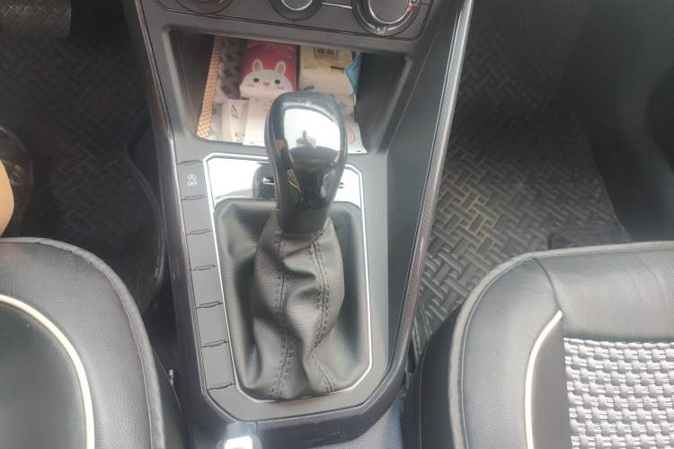 Used Volkswagen Lavida 2023 New Sharp 1.5L Automatic Excellent New Edition