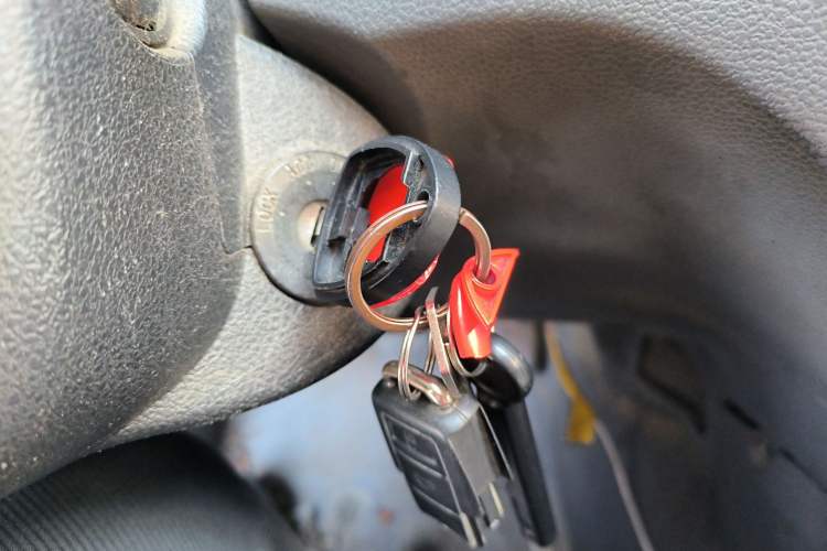 Used FAW Senya S80 2013 1.5L Manual 5-Seat Urban Fashion Edition
