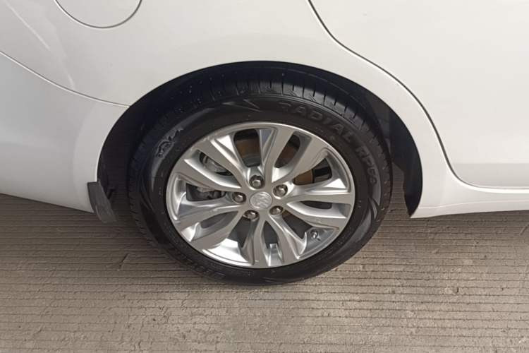 Used Buick GT 2019 15T Dual-Clutch Connected Elite Version China V Standard