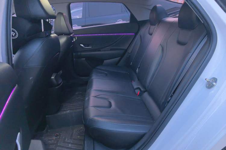 Used Hyundai Elantra 2021 1.5L CVT LUX Prestige Edition Left Rear Seat