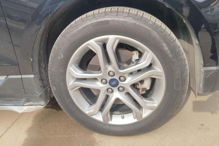 Used Ford Edge 2018 EcoBoost 245 Two-Wheel-Drive Titanium 7-Seater China V Standard