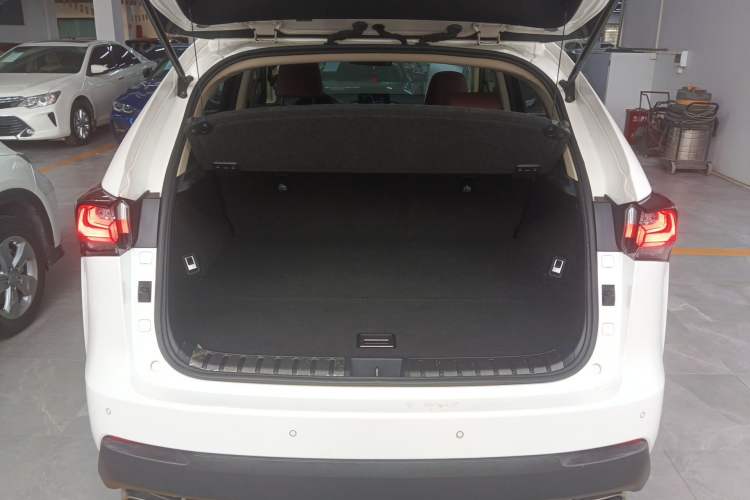 Used Lexus NX 2015 200T All-Wheel-Drive Fēngshàng Edition