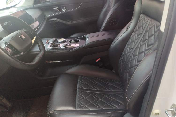 Used Changan UNI-K iDD 2022 Blue Whale iDD 130km 1.5T Prestige Model
