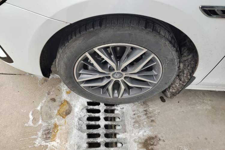 Used BYD Qin PLUS 2024 Honor Edition EV 510KM Beyond Model
