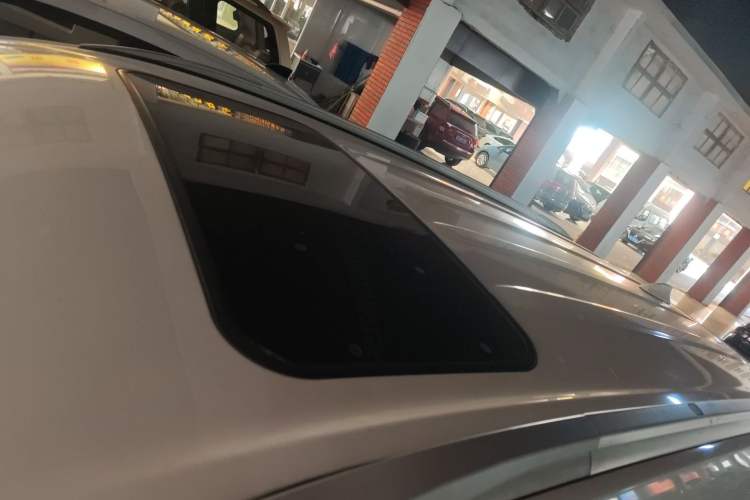 Used Dongfeng Fengon 580 2017 1.5T CVT Luxury Model Roof