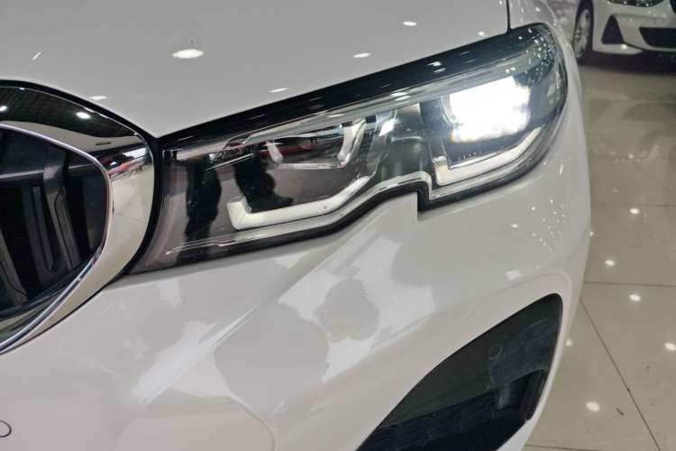 Used BMW 3 Series 2021 Second Facelift 320Li M Sport Package
