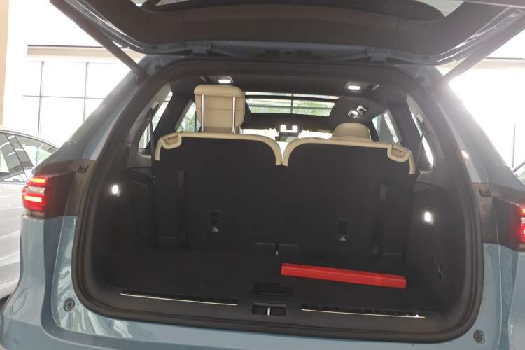 Used Li Auto ONE 2021 Extended-Range 6-Seater Version
