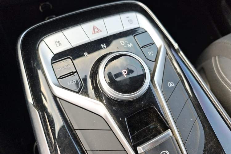 Used SAIC MAXUS G20 2019 First Edition 2.0T Automatic Luxury Version China V Standard
