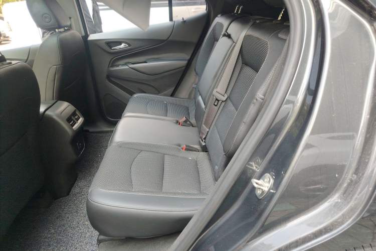Used Chevrolet Equinox 2018 535T Automatic Chijie Edition Left Rear Seat