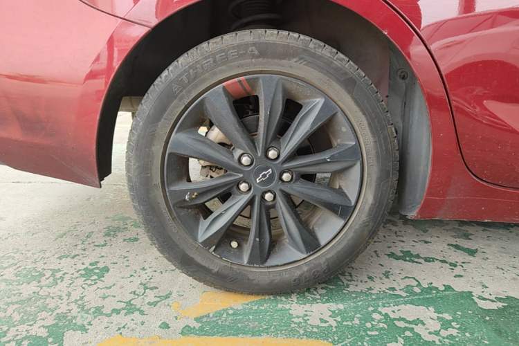 Used Chevrolet Monza 2019 Redline 320T Dual-Clutch Sporty Version China VI Standard
