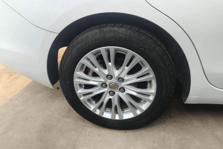 Used Buick GT 2017 15N Automatic Elite Version