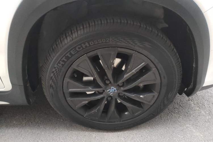 Used BYD Song New Energy 2017 Song DM 1.5TID All-Wheel Drive Prestige Model
