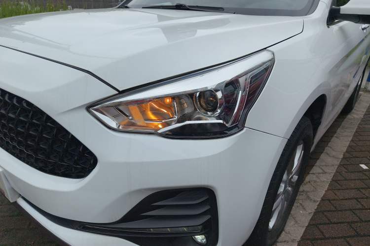 Used Haval M6 2019 1.5T Manual Two-Wheel Drive Elite Version China VI Standard