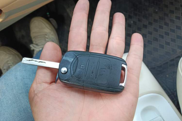 Used Wuling Hongguang MINIEV 2024 3rd Generation 215km Youth Edition Vehicle Key