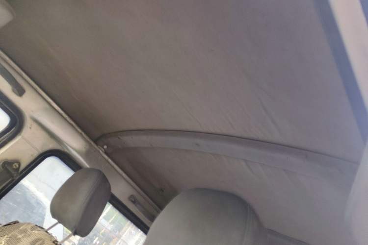 Used Wuling Rongguang 2014 1.5L S Base Version