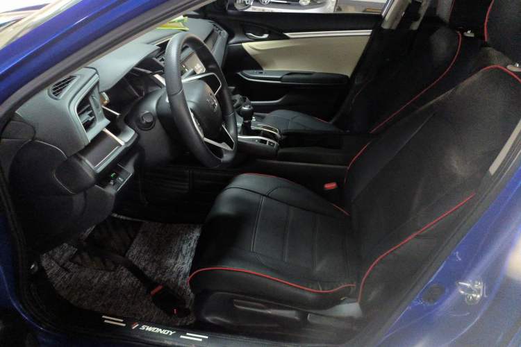 Used Honda Civic 2016 220TURBO Manual Luxury Edition
