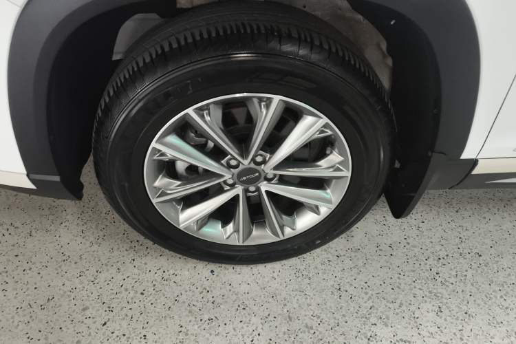 Used JETOUR X90 PLUS 2024 1.6TD Manual Yangfang PRO 7-Seater