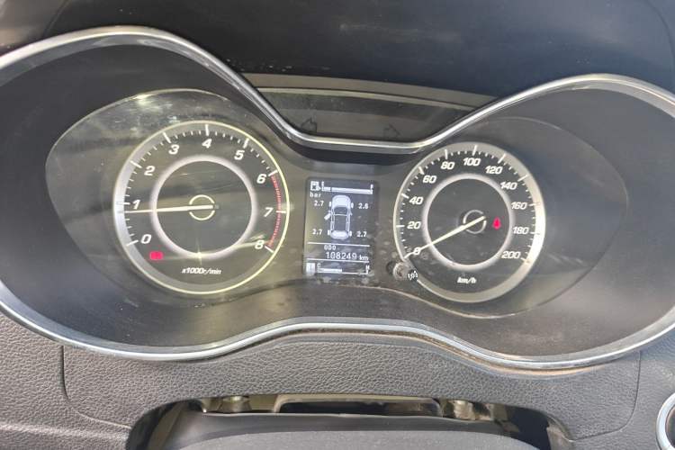 Used Baojun 560 2017 Rhythmic Edition 1.5T Manual Premium Model
