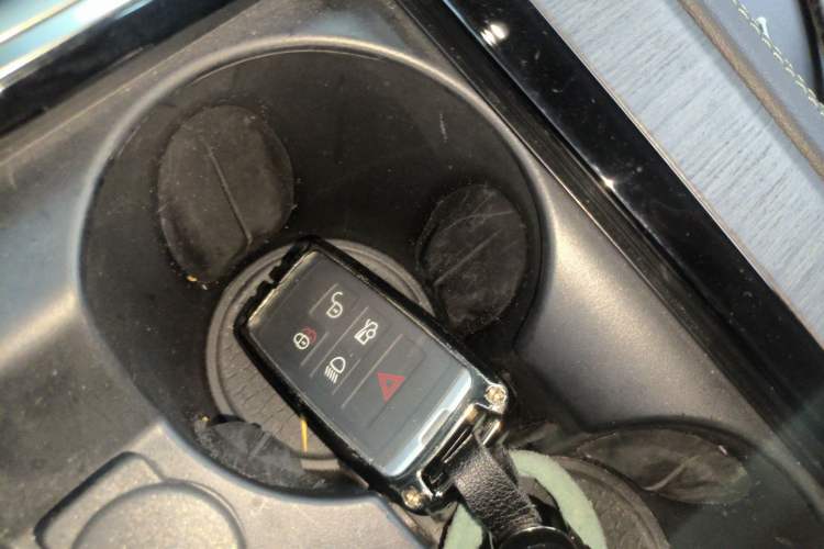 Used Jaguar XFL 2021 XFL 2.0T P200 Two-Wheel-Drive Elite Luxury Edition