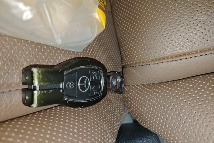 Used Mercedes-Benz S-Class 2014 S 320 L Business Model