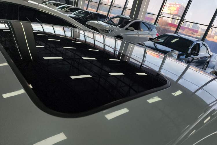 Used Honda Civic 2023 2.0L eHEV Pioneer Edition