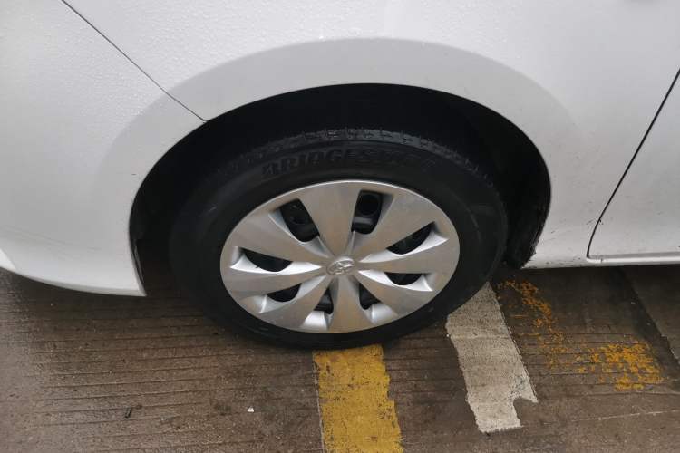 Used Toyota YARiS L Zhi Xiang 2021 1.5L CVT Leading Edition Left Front Wheel Hub