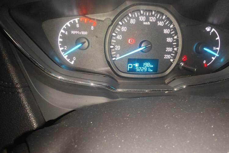 Used Ford Escort 2015 1.5L Automatic Fashion Model