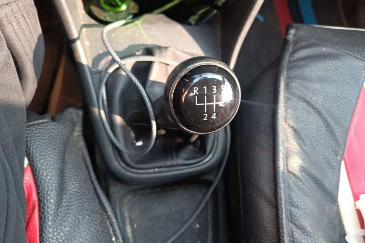 Used Volkswagen Polo 2016 1.4L Manual Fashion Model