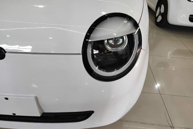 Used CHANGAN NEVO Lumin 2025 205 km Xiangqin Version
